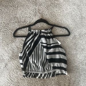 Express crop top
